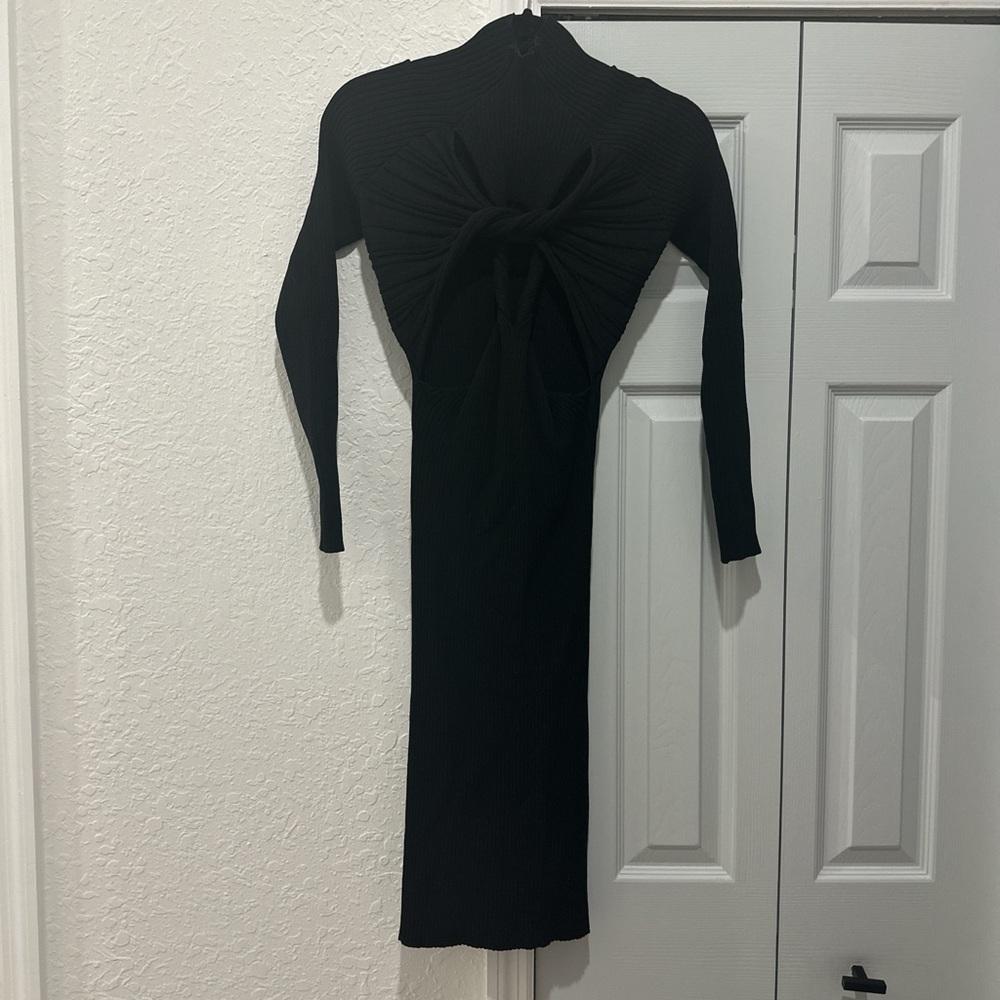 Dream architect black body con textured twist cut out dress midi